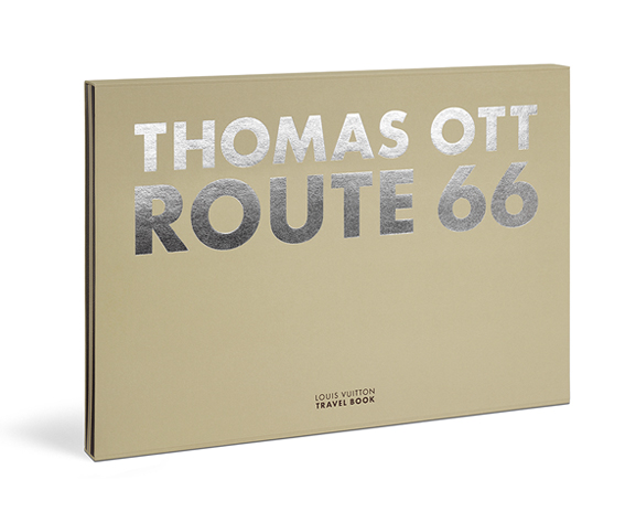 Louis Vuitton Travel Book 17 Rome - Miles Hyman : Hyman, Miles, Piquet,  Benoît, Ellison, Heidi, Fabioux, Giulia, Collectif: : Books